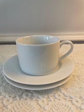 White Porcelain Teacup and Saucer Set - Classic Home Dining strawberry street